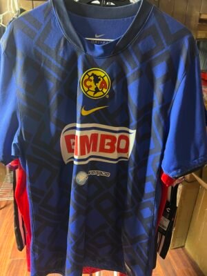 Vintage 2010-11 Club America G. Ochoa jersey Large