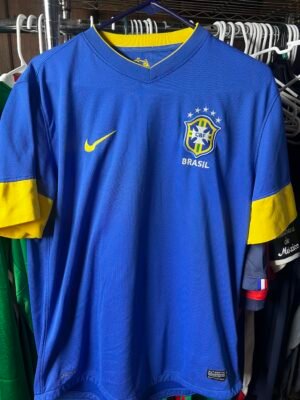 Vintage Brazil Neymar 2012-13 jersey Large.