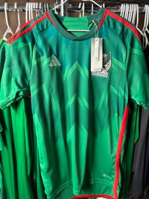 Brand new with tags 22/23 Mexico Large