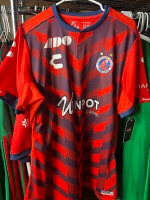 New with tags Veracruz Club Tiburones jersey 2018 XL