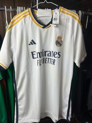 NWT Real Madrid Home Adidas 2023-24 Large