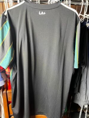Alternative view of L.A Galaxy  2XL BNWT